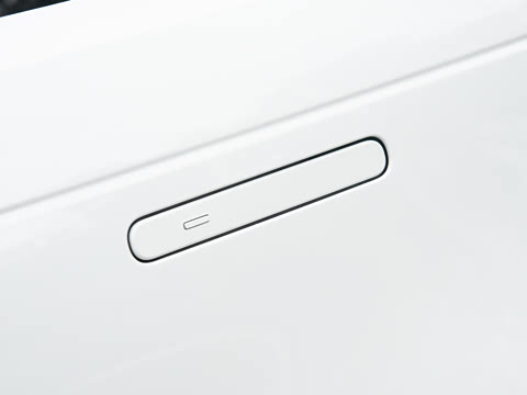 2026�� 400PS Dynamic SE