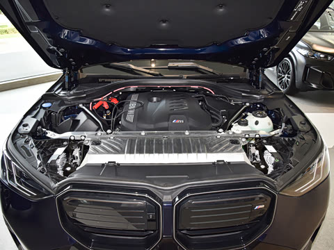2026�� M50 xDrive
