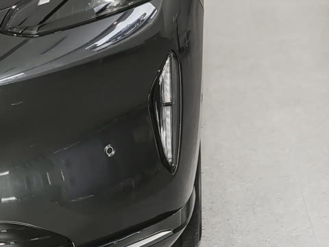 2025�� 670 Max��