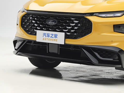 2026�� 2.0T EcoBoost  E �춯  �˶��� ST-Line