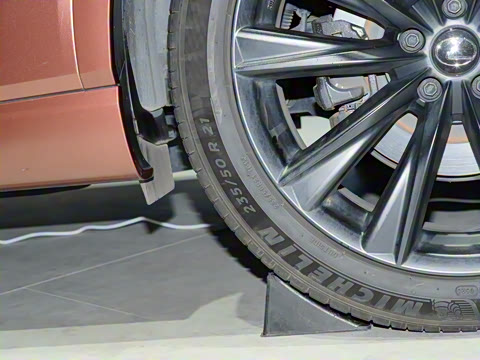 2026�� 500h ����F SPORT Performance