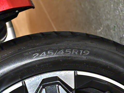 2025�� sDrive25i M�˶���װ