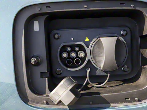 2025�� 185KM�����