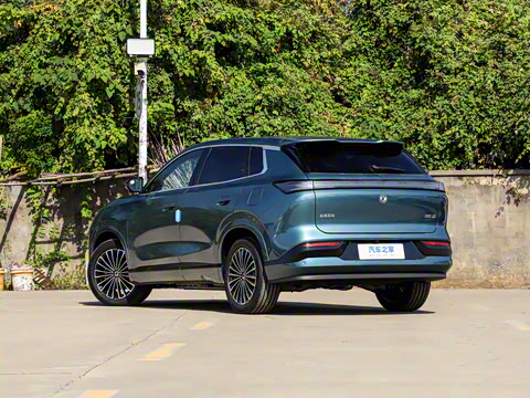 2025�� 185KM�����