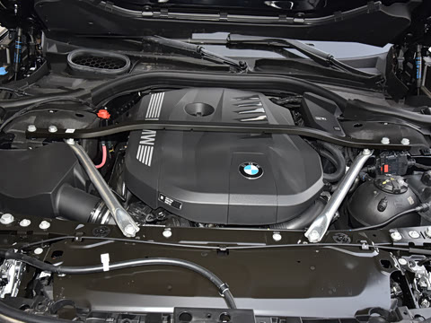 2026�� 740Li ������ M�˶���װ