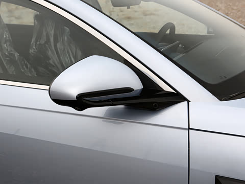 2025�� EV 470KM������