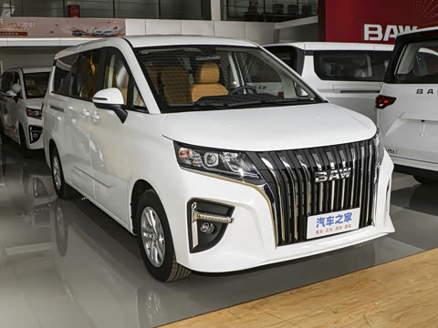 2025�� 2.0L �ֶ���������� 9��