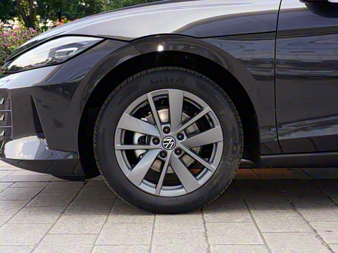 2026�� ���L 300TSI ��а�