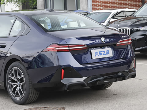 2026�� 530i ������ M�˶���װ