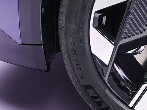 2026�� ���� 81kWh