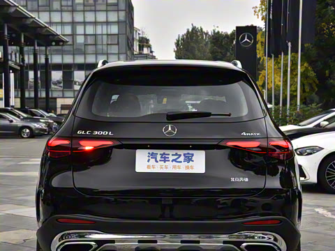 2026�� GLC 300 L 4MATIC ������