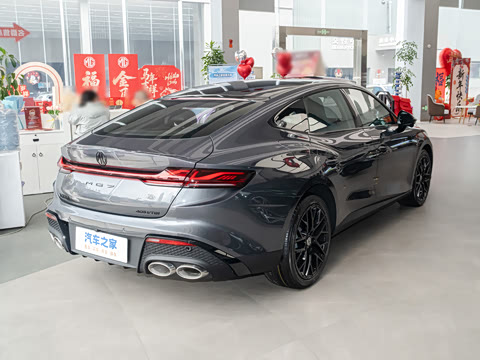 2026�� 2.0T Trophy+ �����˶���