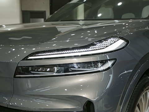 2025�� Max ������