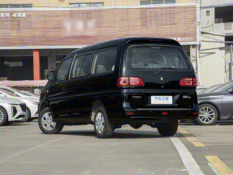 2025�� M5 1.6L ���������� 7��