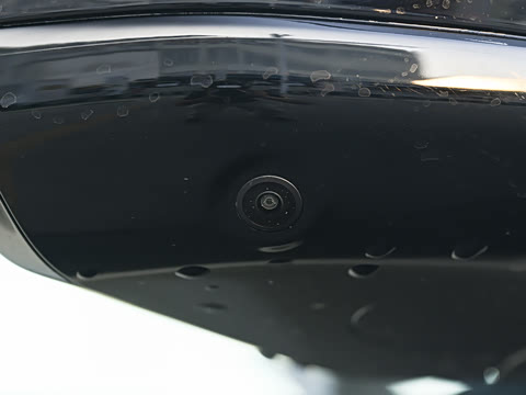 2025�� 215Զ�а�