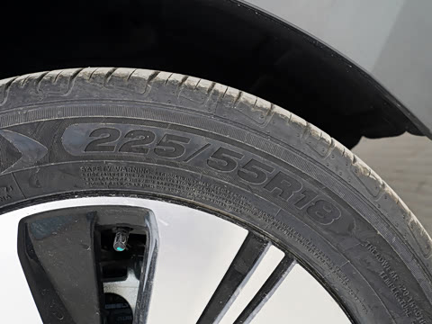 2026�� EM-i 235km ̽��+��