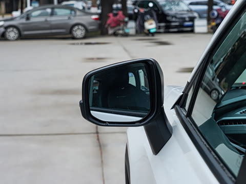 2026�� 2.0L ���ܵ��˫�� AIR