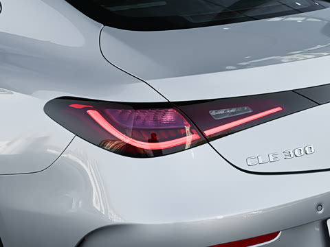 2026�� CLE 300 4MATIC �����ͽ��ܳ�