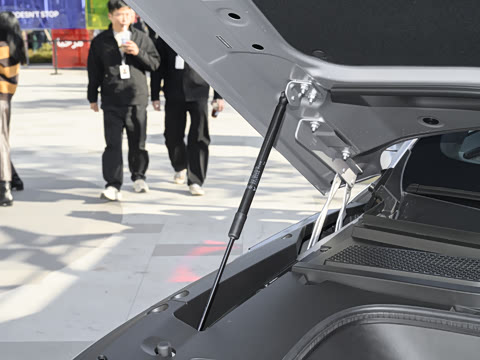 2026�� 680 ���� Max