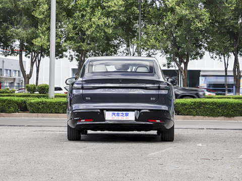 2025�� 550������