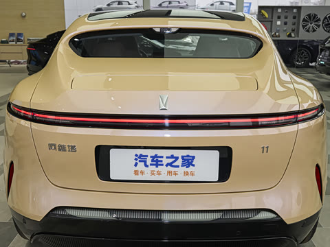 2025�� �Ŀ� Max ���̰�