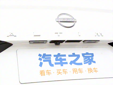 2025�� 2.0L XL-TLS ������