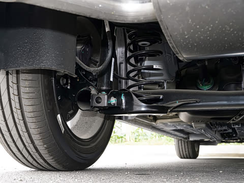 2027�� ���� 1.5L CVT������