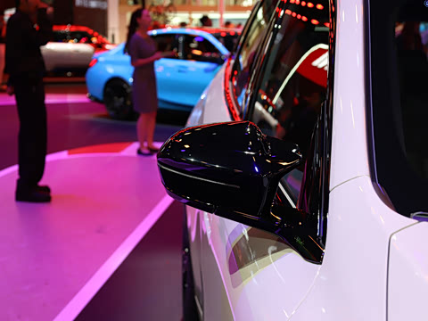 2025�� M50 xDrive