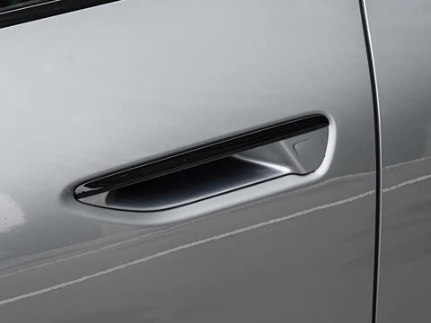 2026�� 2.0T �߹��� �˶���