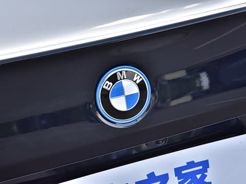 2026�� �Ŀ� eDrive 40L M�˶���װ