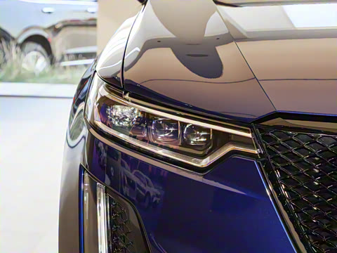 2025�� 2.0T �����������������ڱ��