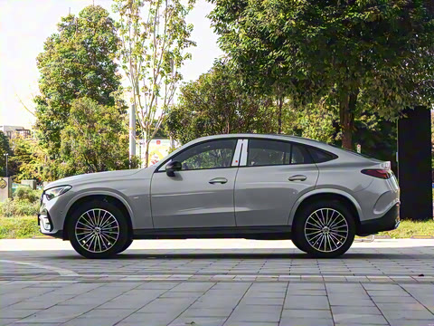 2026�� GLC 300 4MATIC ����SUV