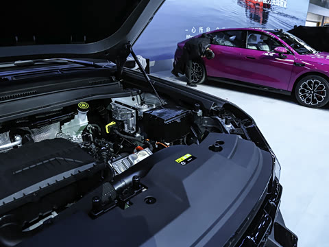 2026�� PLUS 211km XWD ���� 7��