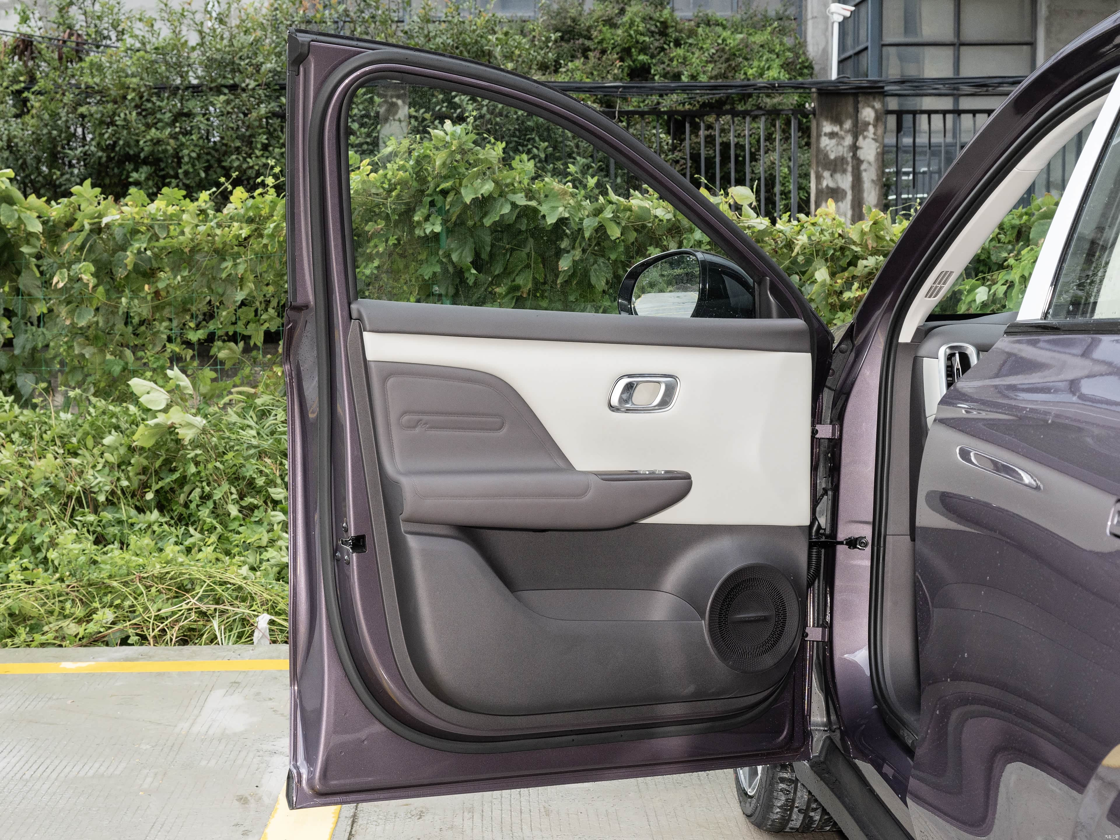 Leapmotor B10, миниатюра 24
