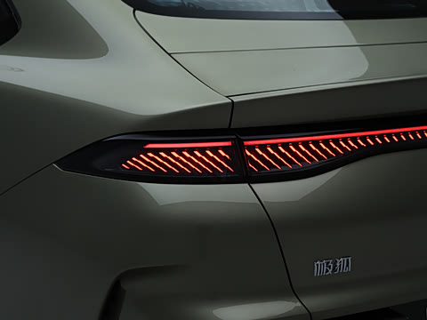 2026��  660ULTRA