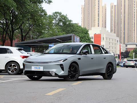 2026�� 535 MAX�����