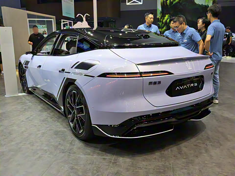 2025�� Ultra���̰�