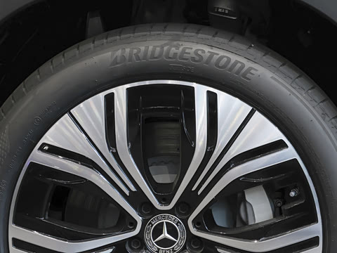 2026�� 500 4MATIC ������