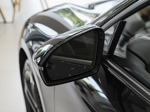 2026�� �ھ������ 100kWh Touring