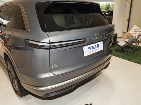 2025�� Pro ������