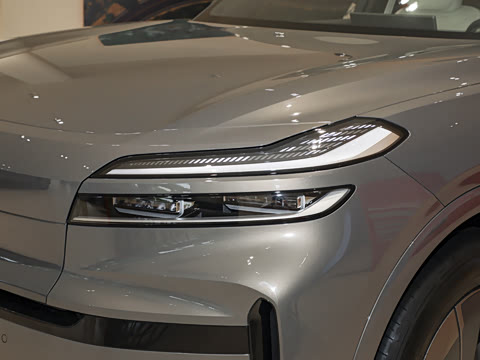 2025�� Pro ������