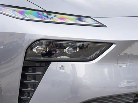 2026 007+  565 Ultra+״