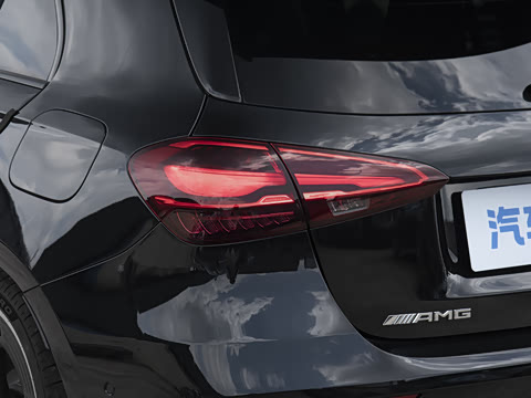 2026�� �Ŀ� AMG A 35 4MATIC