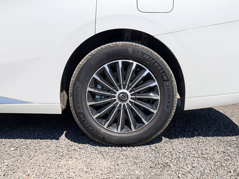 2026�� PHEV L ���� Ultra