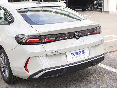 2026�� ���L 300TSI �趯��