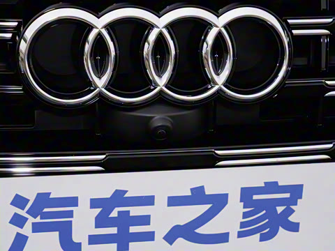 2026�� 55 TFSI quattro ����������