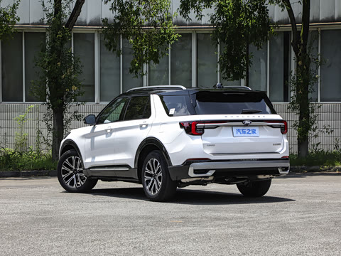 2027�� 2.3T EcoBoost �����ѽ�� 6��