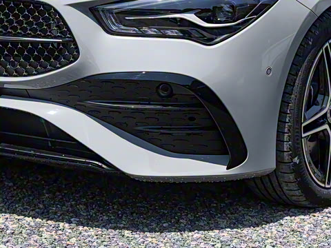 2025�� CLA 260 4MATIC ��ذ�