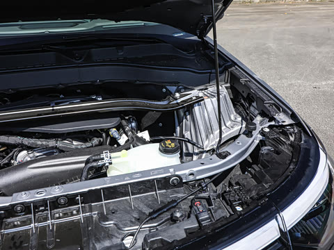 2027�� 2.3T EcoBoost ���� 6��