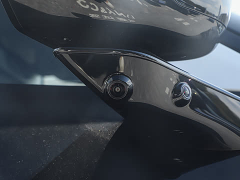 2027�� 200��������Max